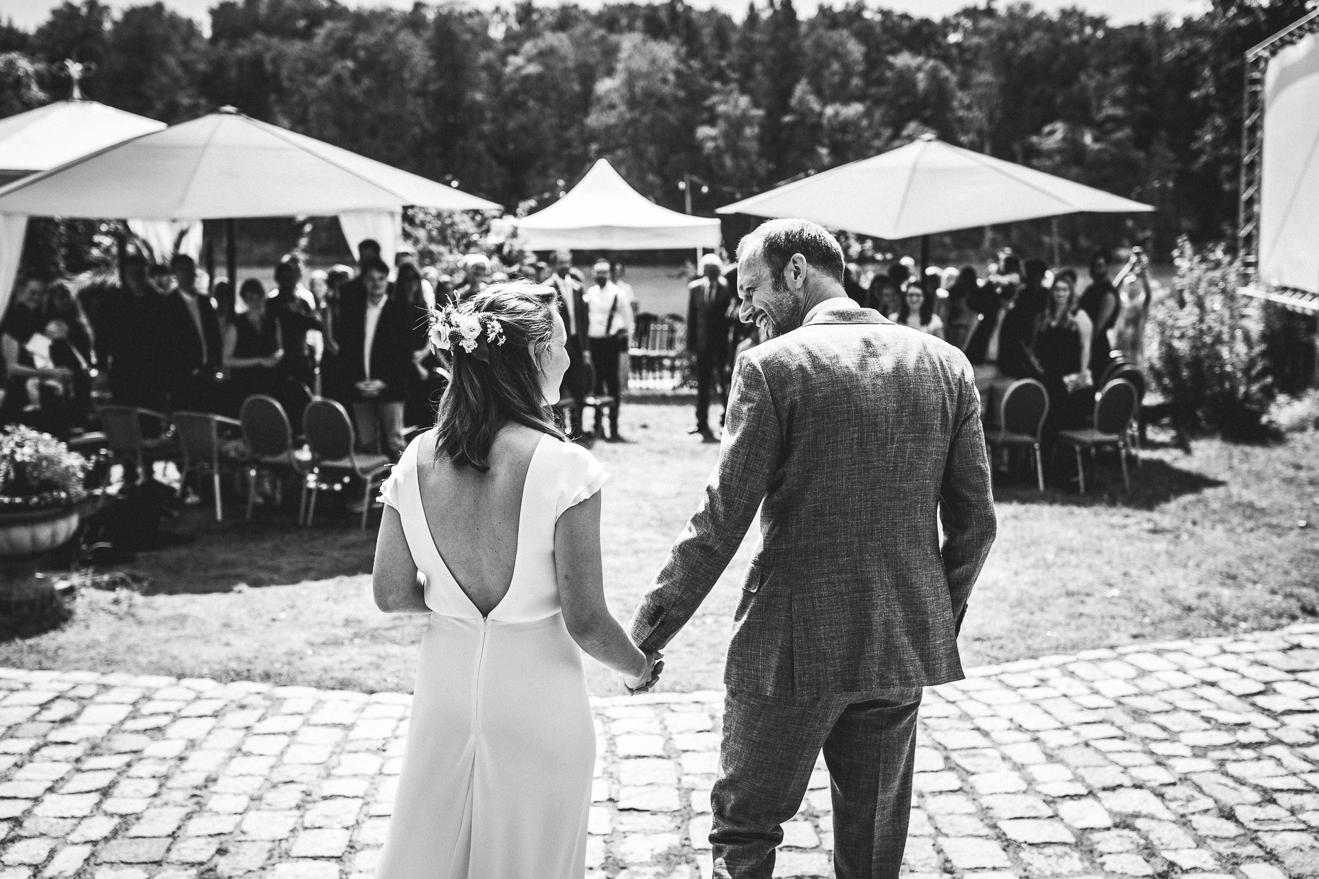 Brautpaar vor der Trauung