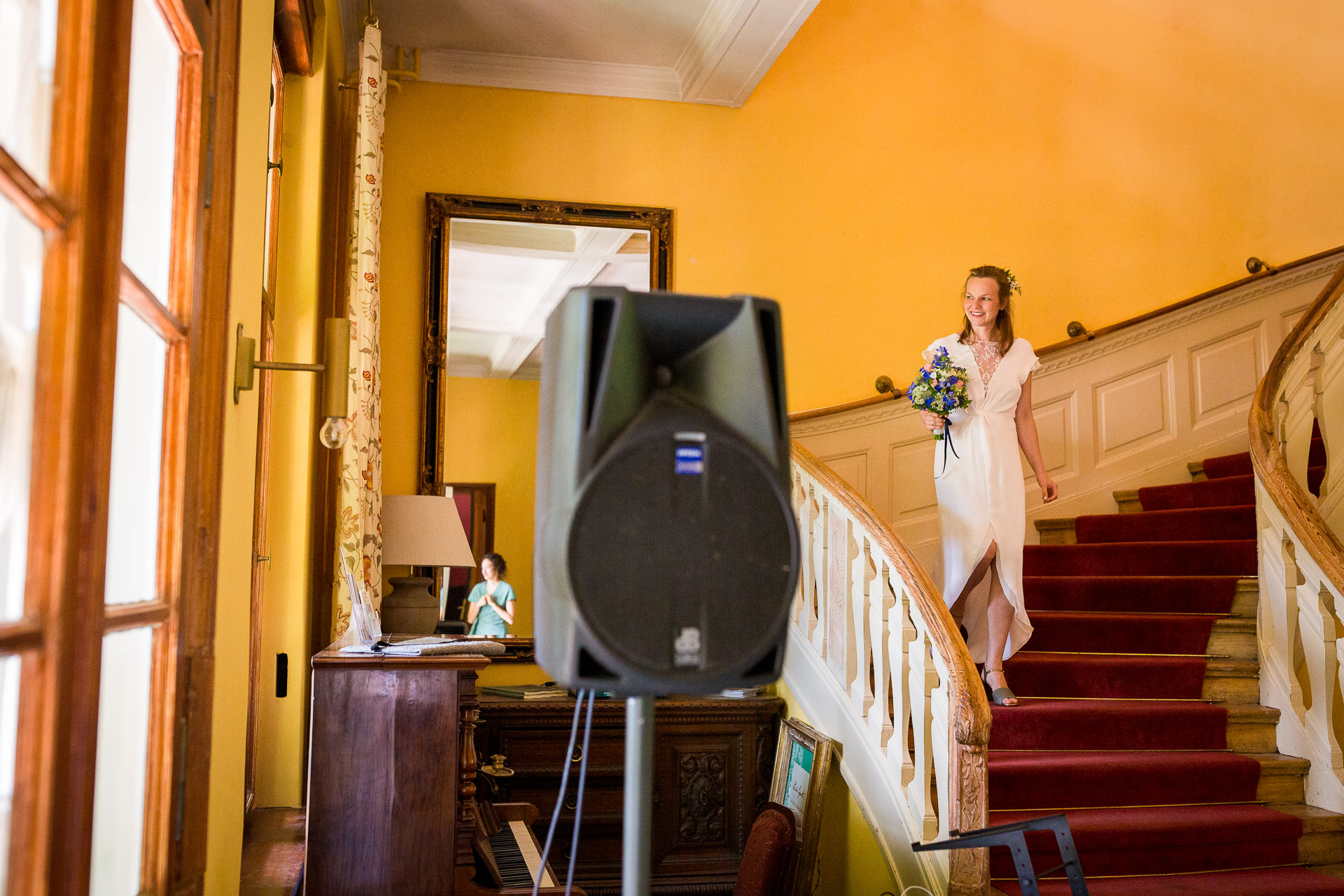 Braut auf der Treppe Haus Tornow am See