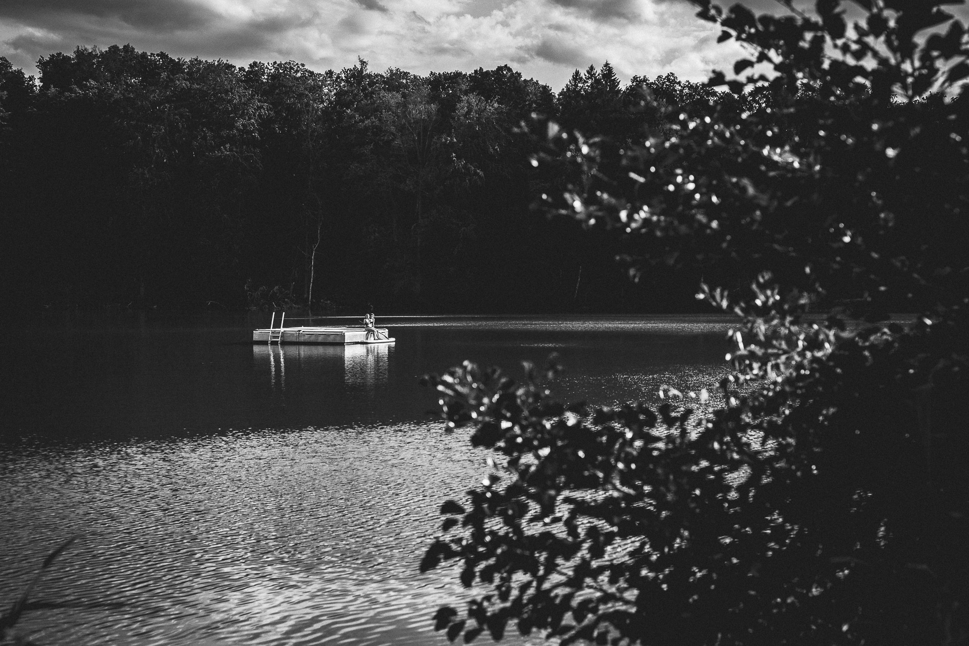 Hochzeit am Tornowsee - Braut auf dem Wasser
